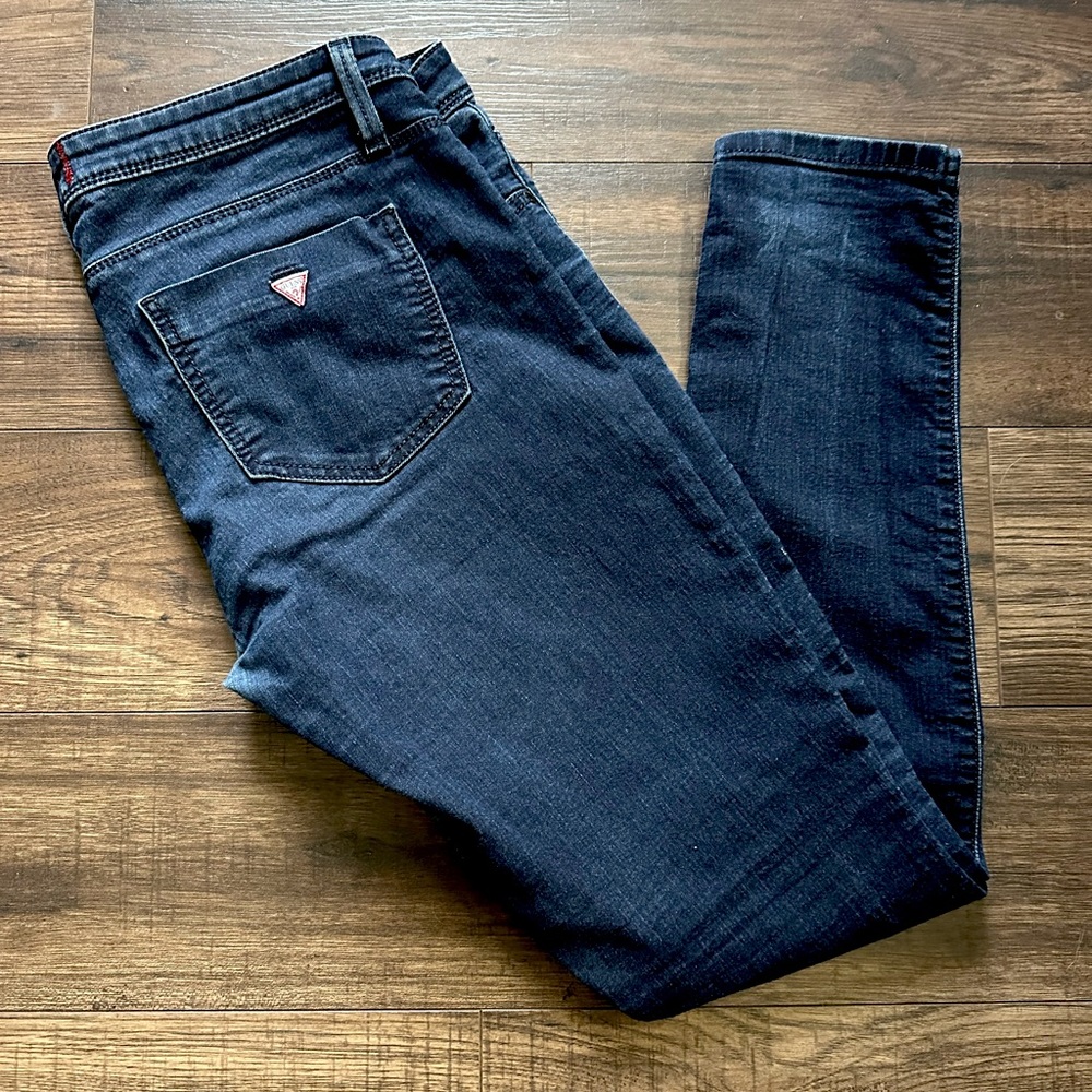 Guess Jeans